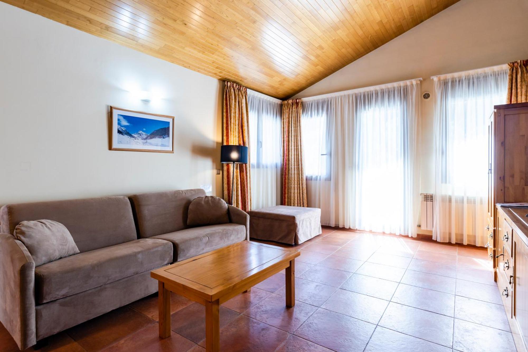 Apartaments Sant Moritz Arinsal Eksteriør billede