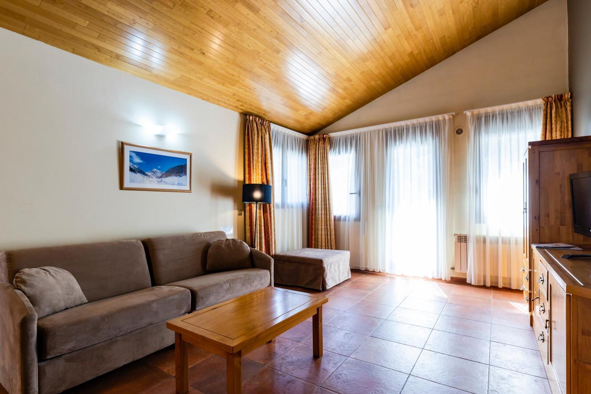 Apartaments Sant Moritz Arinsal Eksteriør billede