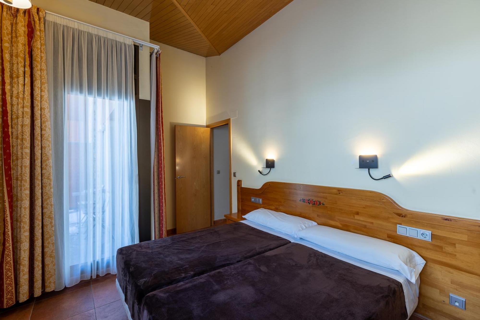 Apartaments Sant Moritz Arinsal Eksteriør billede