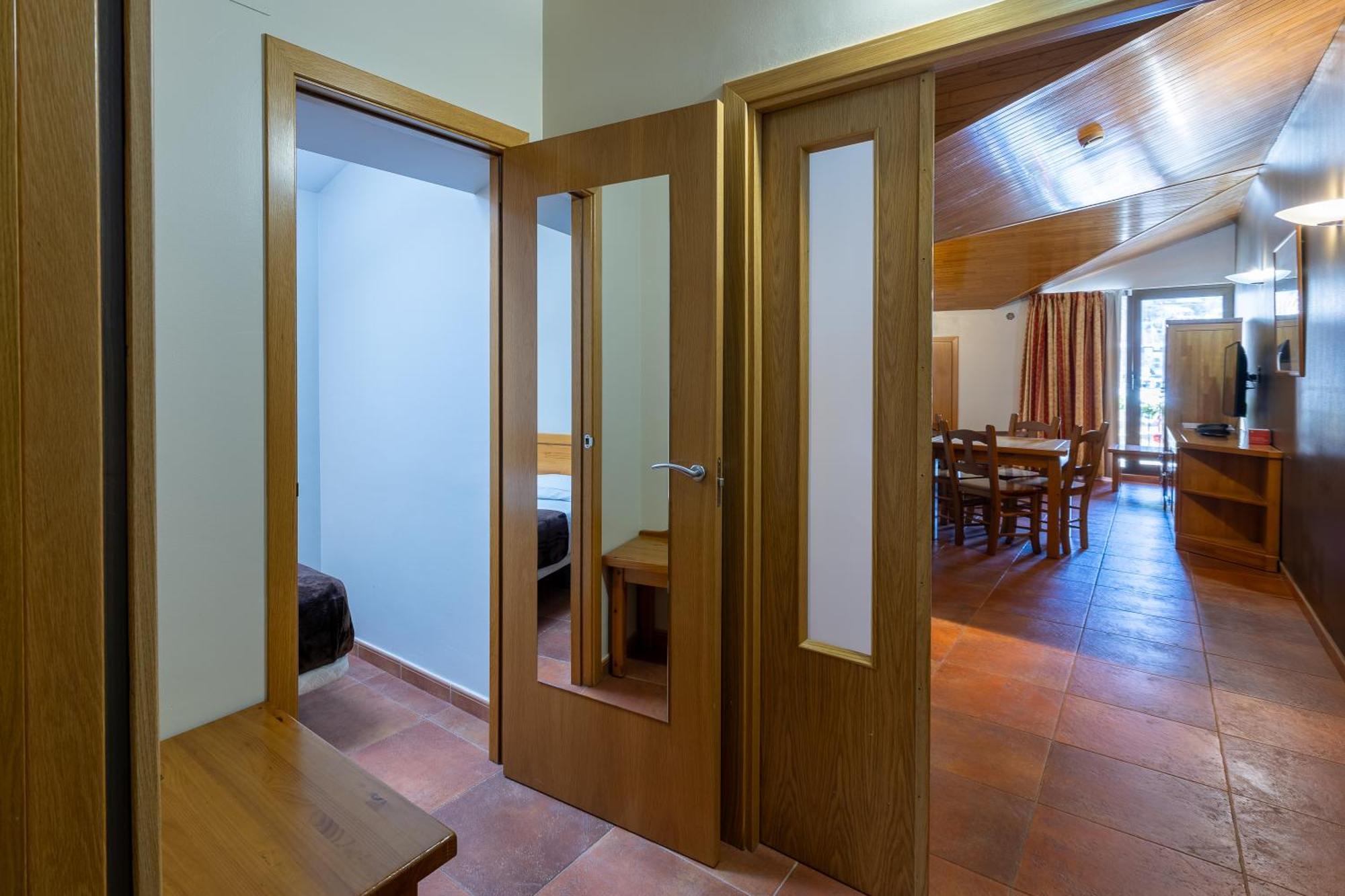 Apartaments Sant Moritz Arinsal Eksteriør billede