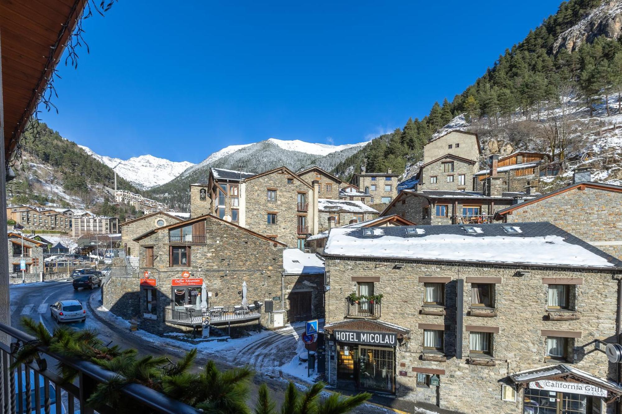 Apartaments Sant Moritz Arinsal Eksteriør billede